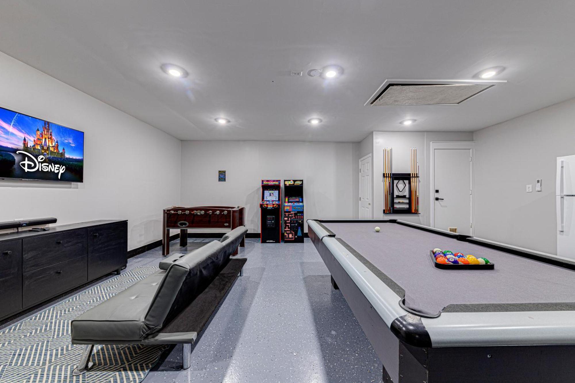 Holiday home Beautiful Home, Centrally Located To Parks With Pool Orlando